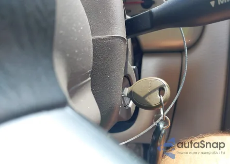 2004 Chrysler Pt Cruiser Limited from USA, damaged, VIN 3C8FY68B64T338666